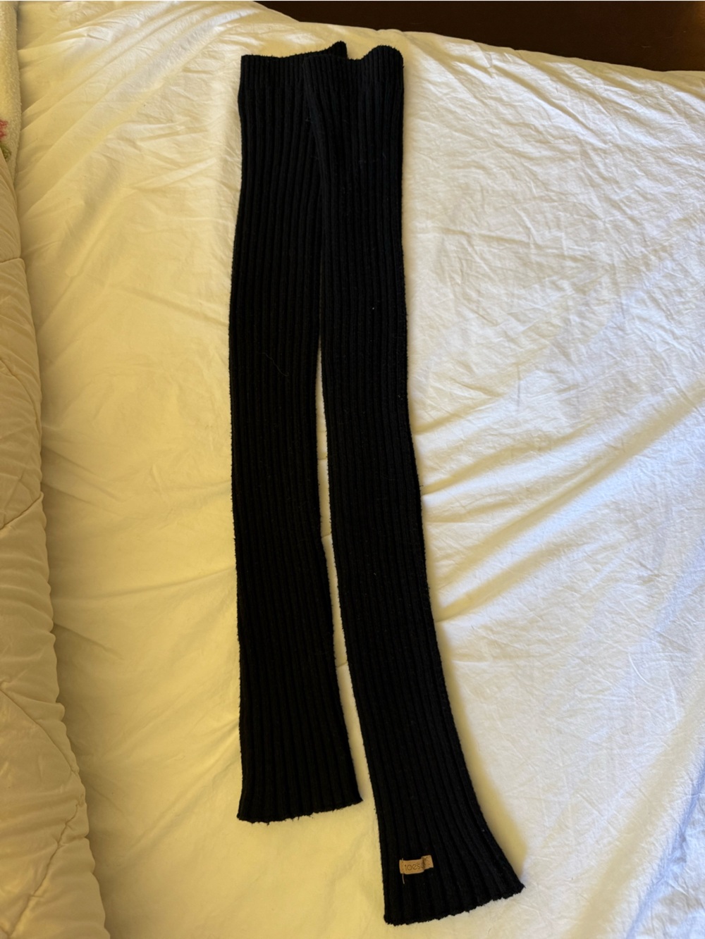 Black Ribbed Knit Leg Warmers by Toesox